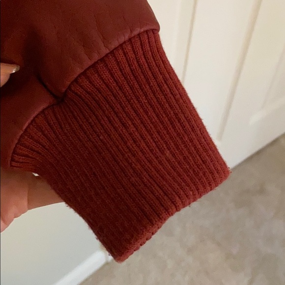 Jacket - Picture 7 of 7